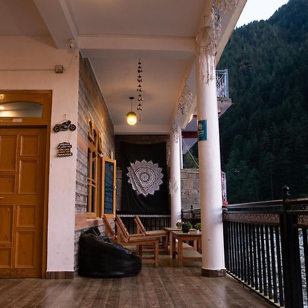 Wabi Sabi Riverside Hostel Kasol Kültér fotó