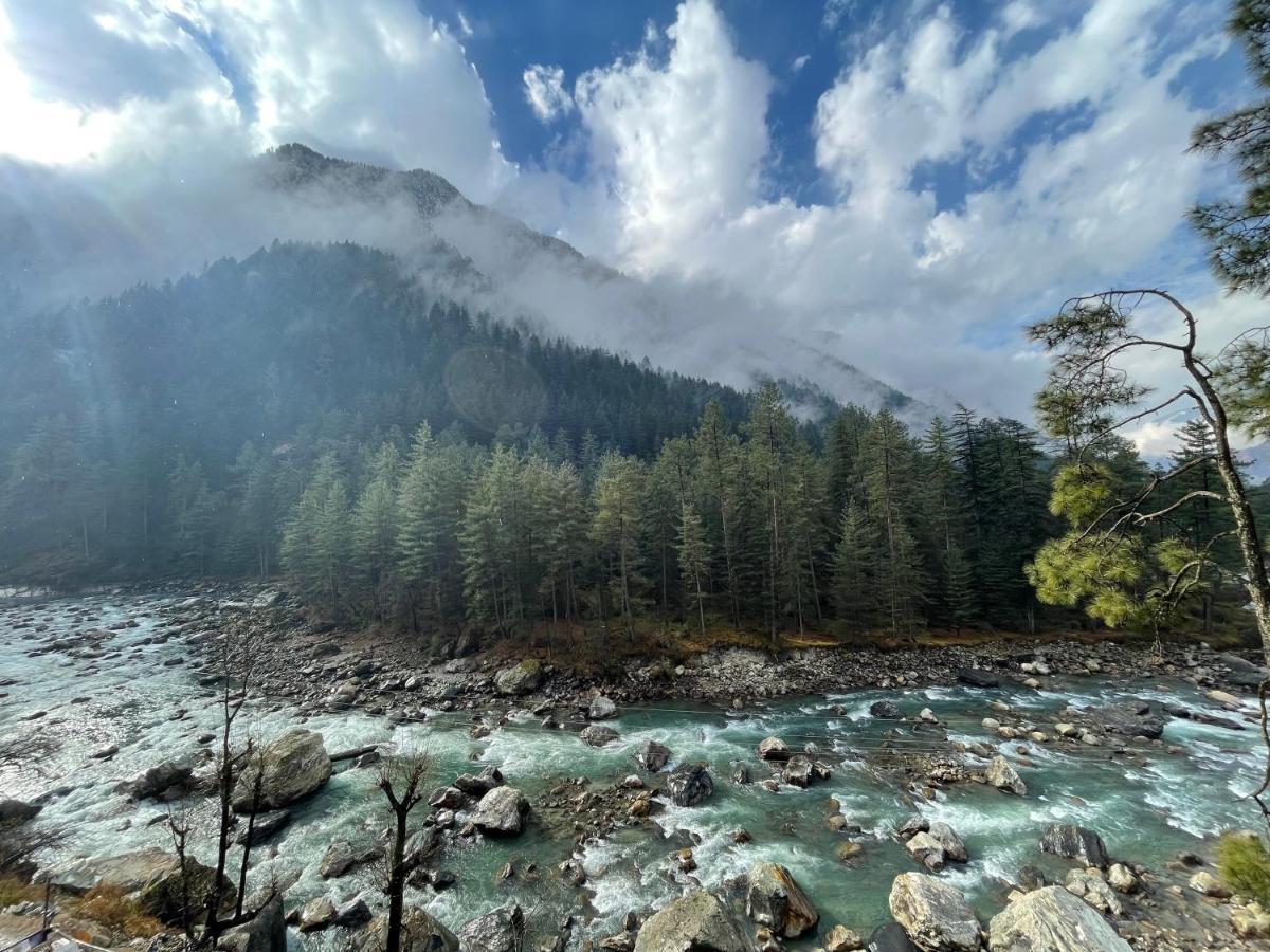 Wabi Sabi Riverside Hostel Kasol Kültér fotó