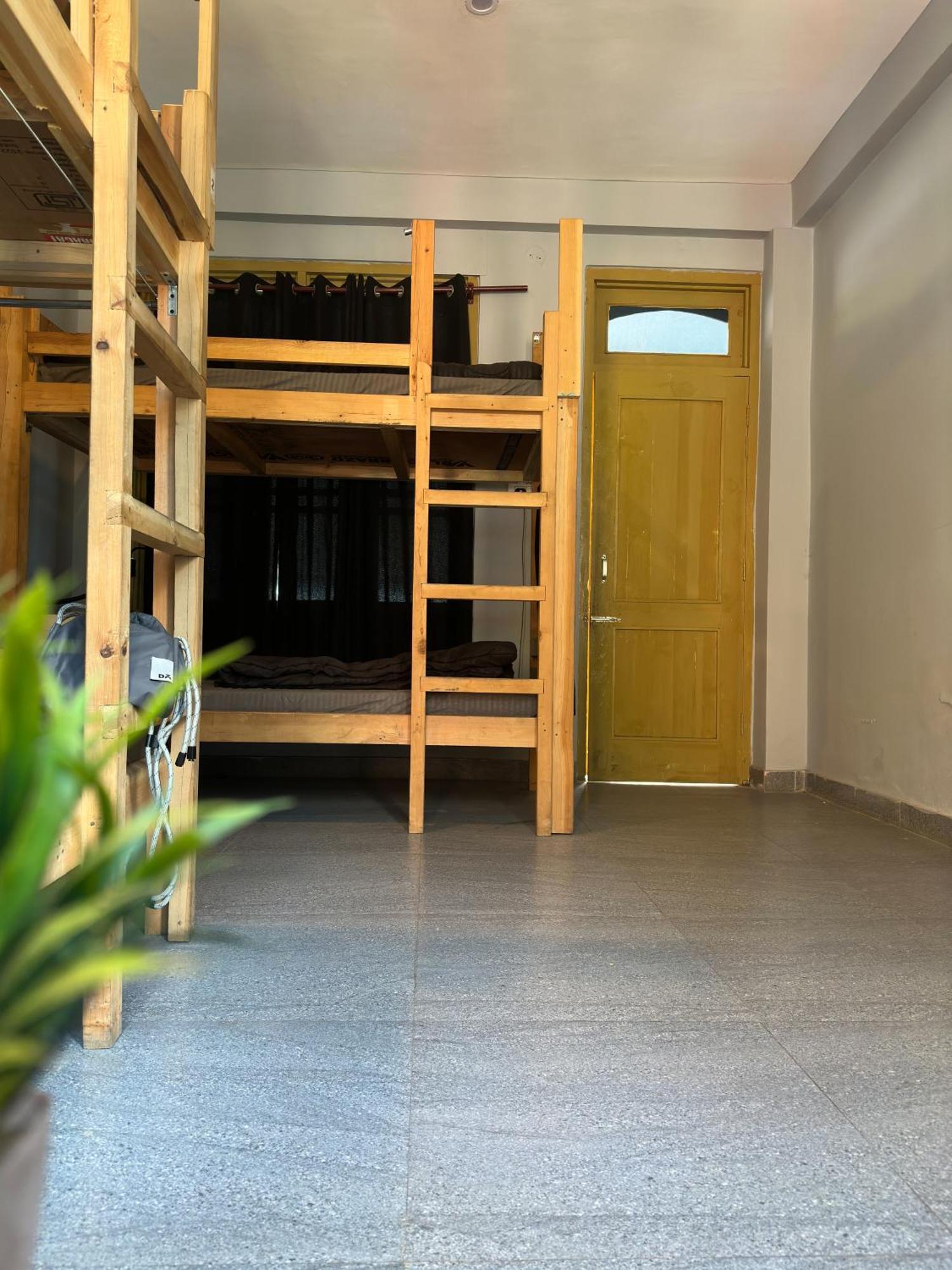 Wabi Sabi Riverside Hostel Kasol Kültér fotó